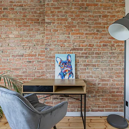Daire Glow Apartments, Midtown Blisko Dworca Pkp